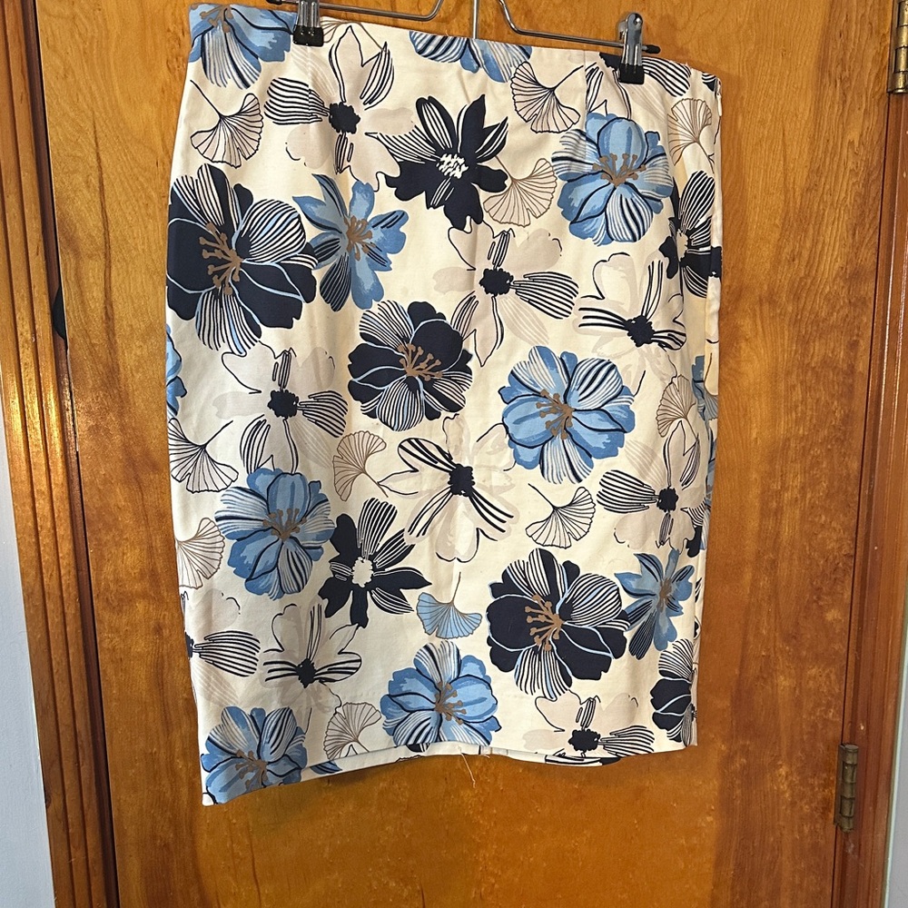 Charter Club Floral Pencil Skirt - Blue, Black, and Cream